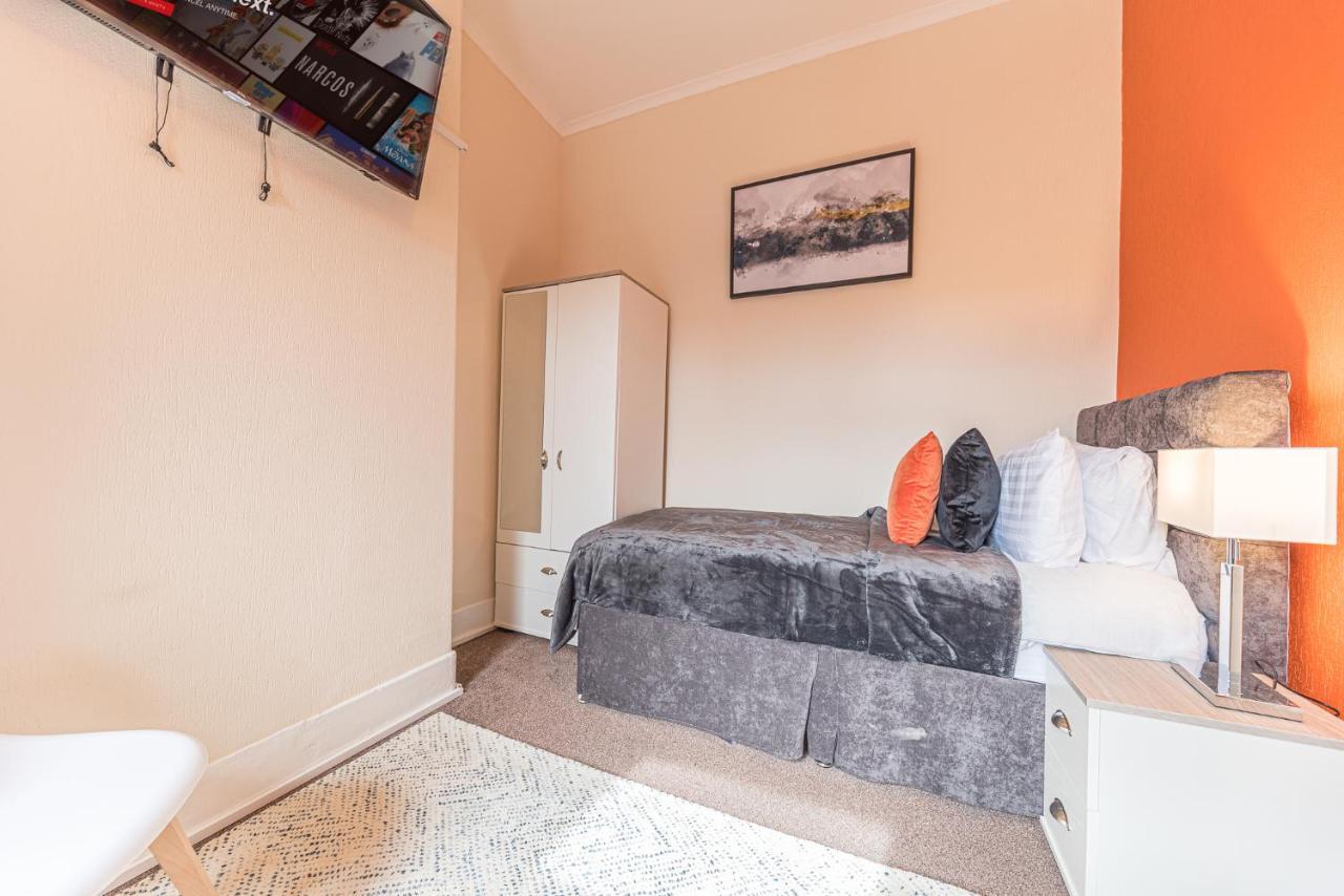 *King Bed* Luxury City Centre House Barrow-in-Furness Eksteriør billede