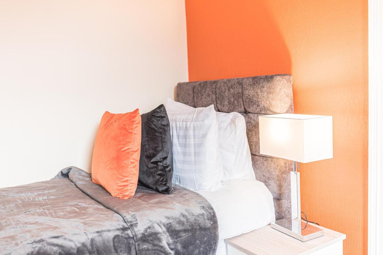 *King Bed* Luxury City Centre House Barrow-in-Furness Eksteriør billede