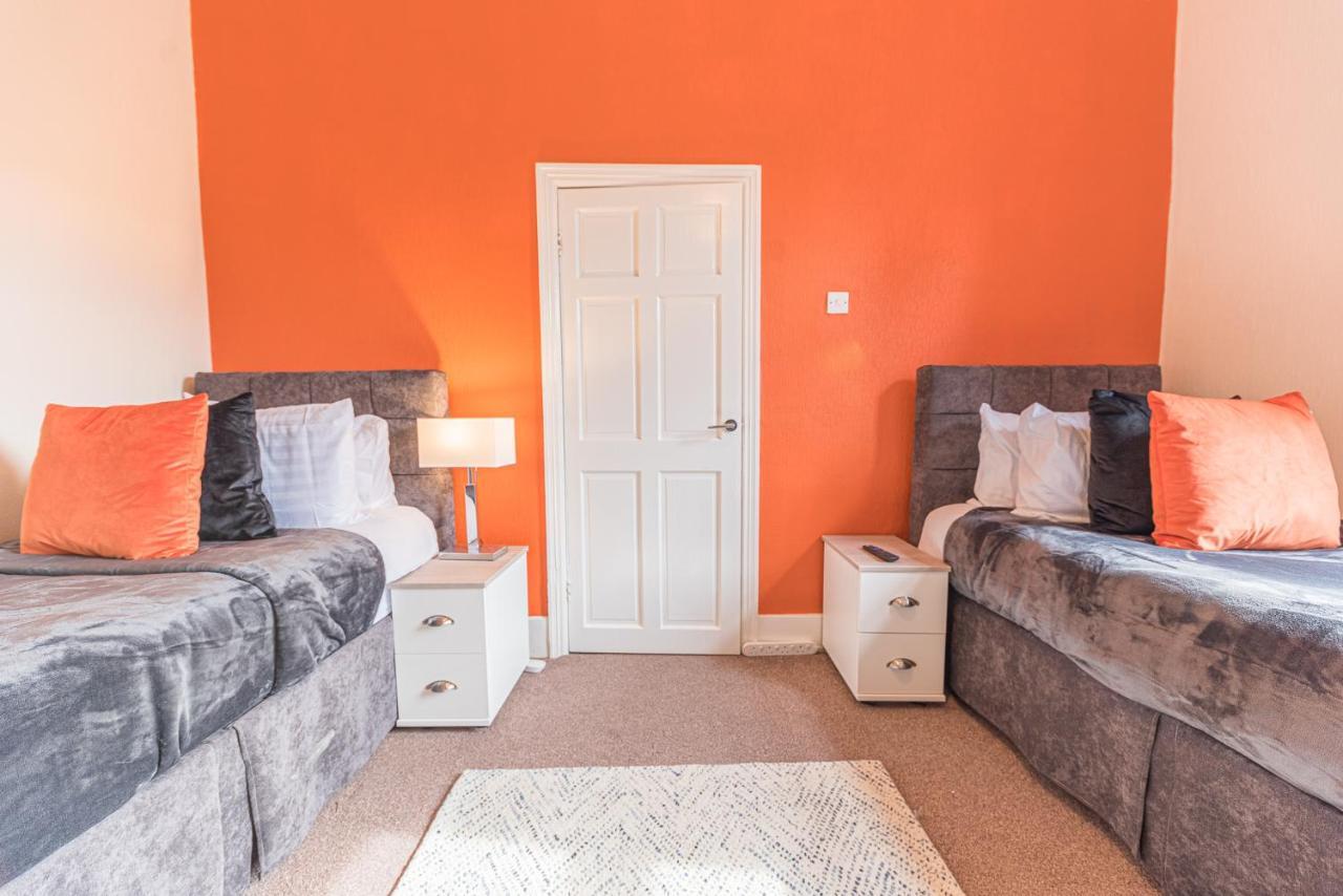 *King Bed* Luxury City Centre House Barrow-in-Furness Eksteriør billede